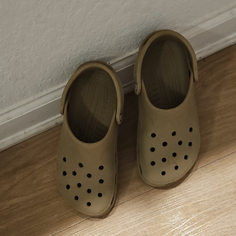 Crocs Classic Clog Shoes Preowned Short Wear